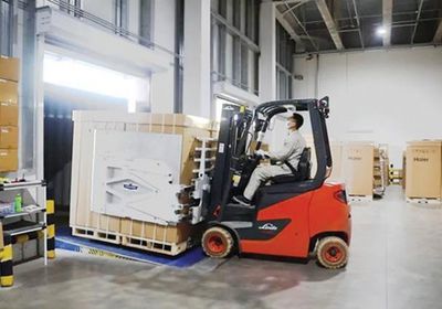 "الاتحاد": مساعدات إماراتية لـ2000 مرفق صحي