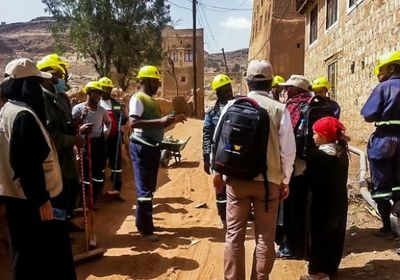 الهجرة الدولية تطلق حملة توعية بالنظافة في صنعاء