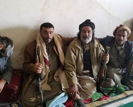 مفاجأة.. رجال العكيمي يتحولون إلى مشرفين حوثيين