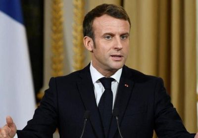 الرئيس الفرنسي: &rlm;يجب استمرار الإغلاق بسبب كورونا حتى 11 مايو