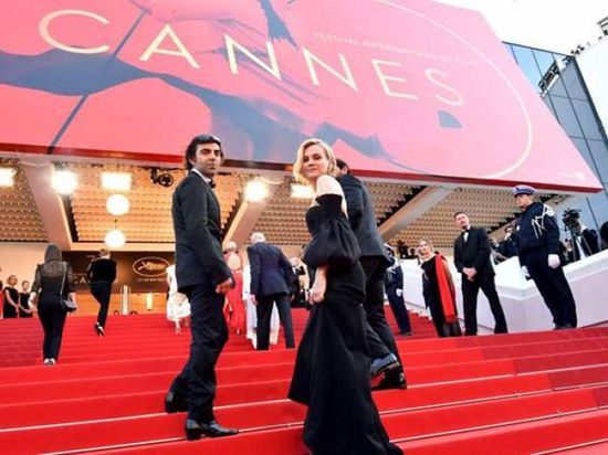 بعد تصريحات ماكرون الأخيرة.. تعرف على مصير مهرجان كان لهذا العام