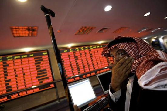 البورصة السعودية تتأثر بتراجع الأسواق العالمية وتسجل خسائر بنحو 2.5%