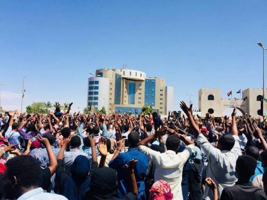  الجيش السوداني: مقر القيادة العامة ومحيطها منطقة عسكرية مغلقة بتدءا من الغد