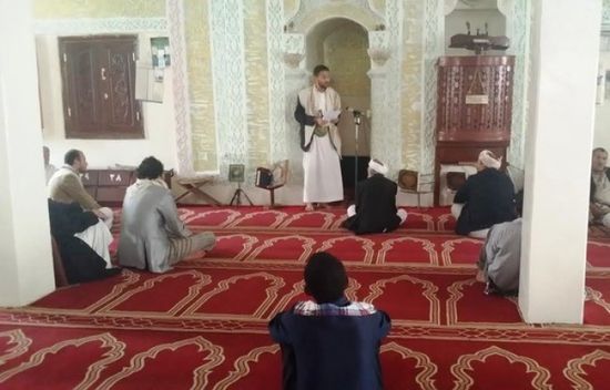 مذياع بدلا من خطباء الجمعة في مساجد الحوثيين بصنعاء