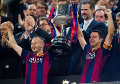 إنييستا عن عودة تشافي كمدرب لبرشلونة: خيار رائع
