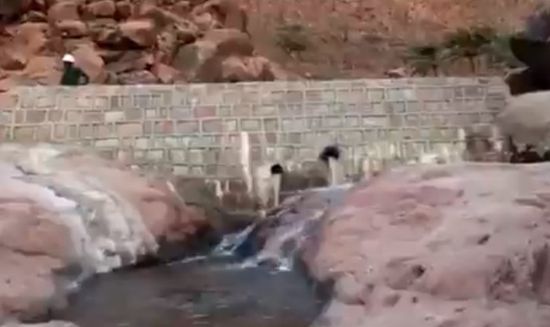 "البرنامج السعودي": حاجز مائي لاستغلال مياه أمطار حديبو