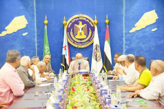 "الانتقالي" ينقذ عدن من الظلام بتشغيل المحطات التجارية