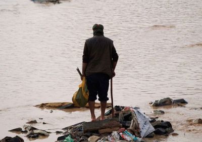 العرب اللندنية: الأمطار بالشمال تفاقم معاناة اليمنيين