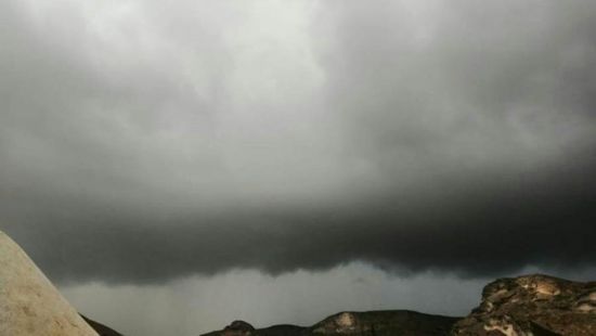 تنبيهات بتأثر شبوة وحضرموت بالمنخفض الجوي