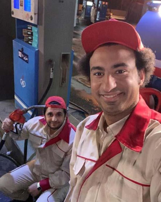 علي ربيع بصحبة مصطفى خاطر في كواليس "عمر ودياب"