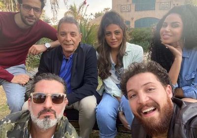 ريهام حجاج تنشر صورًا جديدة من كواليس "لما كنا صغيرين"