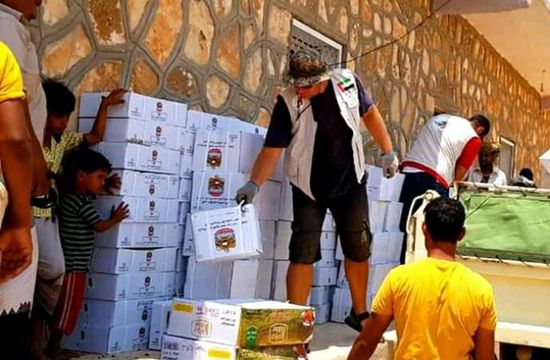 مساعدات رمضانية من "خليفة الإنسانية" لأهالي سقطرى