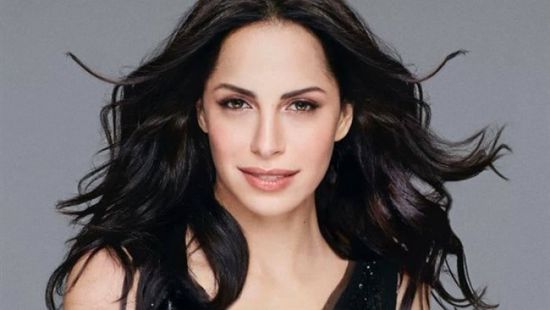 آمال ماهر تهنئ جمهورها بشهر رمضان المبارك