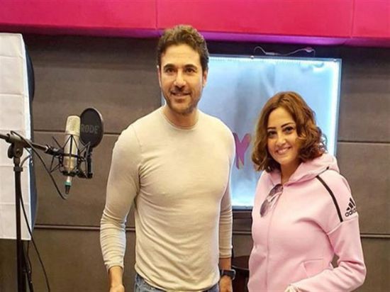 بالفيديو.. طرح تتر مسلسل أحمد عز وبشرى "بليز يا إنجليز"