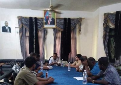 "انتقالي المهرة" يتبرع لمتضرري سيول عدن