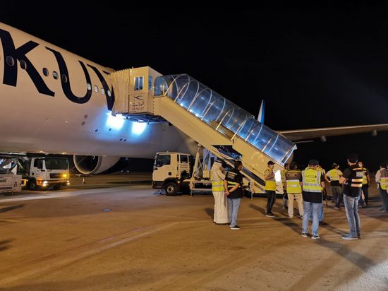 الكويت تستقبل الرحلة الـ20 من عملية إجلاء مواطنيها من الخارج