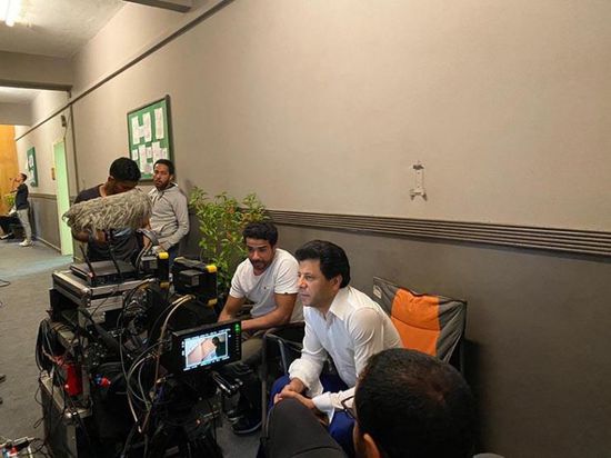 إياد نصار يواصل تصوير مشاهده الأخير في "ليالينا 80"