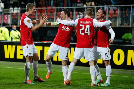 ألكمار يرفض طريقة التأهل لدوري الأبطال بعد إلغاء الدوري الهولندي