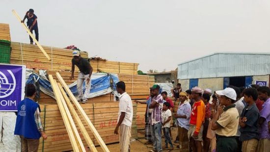 الهجرة الدولية تقدم مساعدات إنسانية للنازحين في عبس