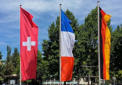  ألمانيا وفرنسا والنمسا يصدرون بيانا مشتركا لرفض التدخل في ليبيا