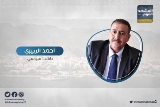 "الربيزي": علم الجنوب يرفرف على بوابة الأول مشاة بحري بأرخبيل سقطرى