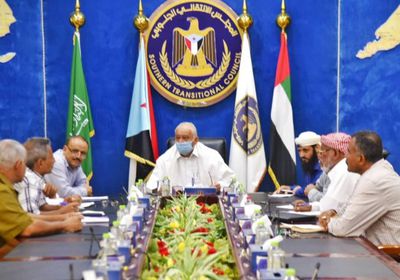 "انتقالي عدن" يدرس آليات تعزيز قدرات محطات الكهرباء 