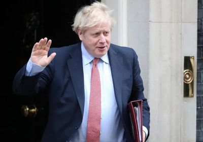 بعد تعافيه من كورونا.. جونسون يعود على رأس وظيفته الاثنين المقبل