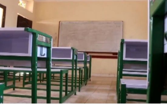 البرنامج السعودي: تجهيزات لـ27 مدرسة في سقطرى