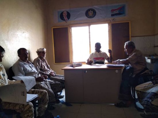 انتقالي خنفر في انعقاد دائم لتنفيذ قرار الإدارة الذاتية (صورة) 