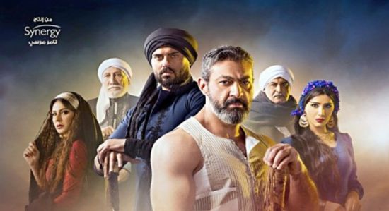 مدحت العدل يشيد بصناع "الفتوة"