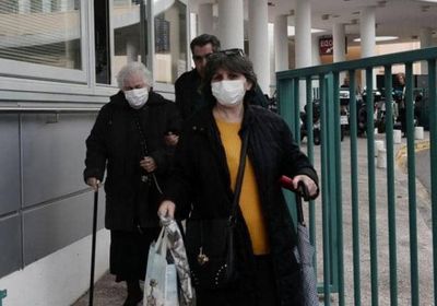 البرتغال واليونان تقرران تقليص إجراءات كورونا