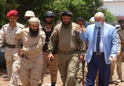 "الانتقالي": توفير احتياجات صندوق النظافة بعدن