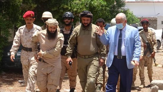 "الانتقالي": توفير احتياجات صندوق النظافة بعدن