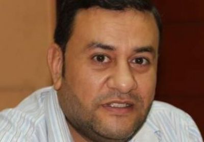 وإصابة 3 من أبنائه.. وفاة أول صحفي مصري بفيروس كورونا