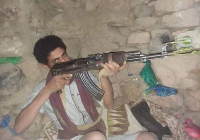 يضرب والده ويقتل شقيقه في بني عون بتعز