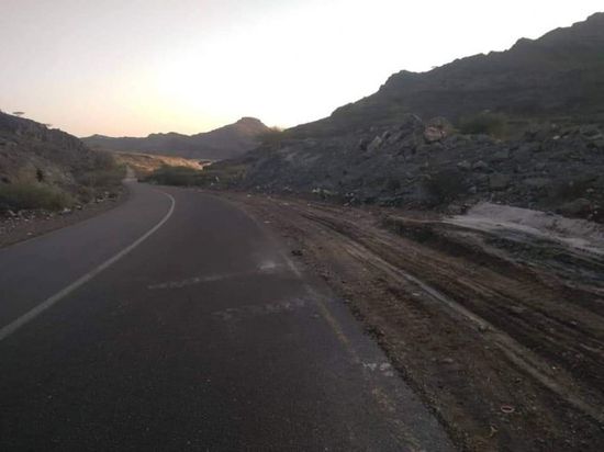 حملة نظافة لإزالة أكوام القمامة الموجودة بجانب الخط الرئيسي بحالمين..