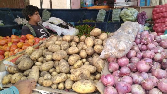 مواطنو ردفان يشكون ارتفاع أسعار الخضروات