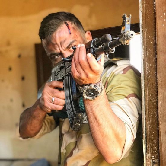 بيتر ميمي يوضح حقيقة صورة محمد إمام في "الاختيار"