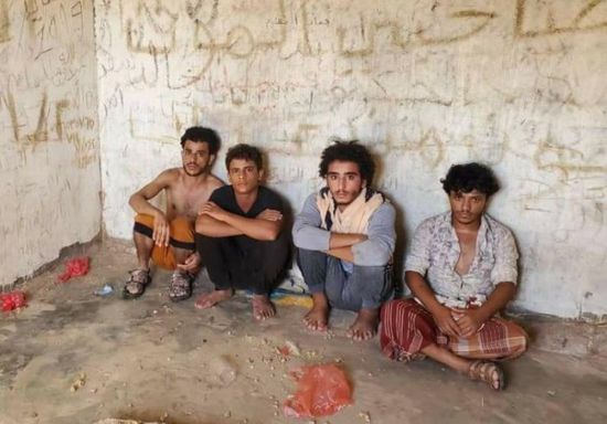 القوات الجنوبية تأسر 4 حوثيين يقاتلون مع مليشيا الإخوان بسقطرى