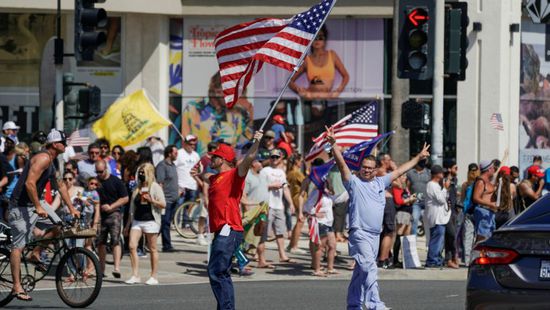 مطالبين برفع الحجر الصحي.. متظاهرون: افتحوا كاليفورنيا