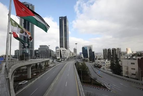 الأردن يفتح جميع القطاعات الاقتصادية بعد رفع القيود بسبب كورونا