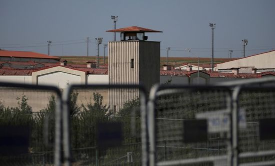 برلماني كردي يؤكد تفشي كورونا في سجون تركيا