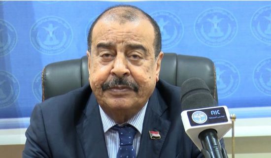 "الإدارة الذاتية" توجه "كهرباء عدن" برفع قدرات الطاقة المشتراة