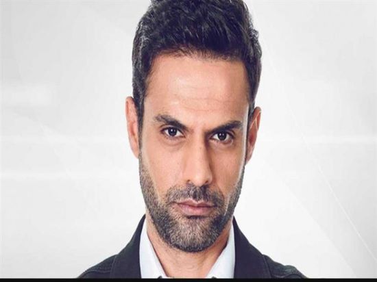 أمير طعيمة يدافع عن رامز جلال وضيوف حلقاته