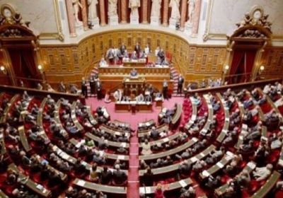 الشيوخ الفرنسي يصوت ضد خطة الحكومة لرفع الحجر الصحي بسبب كورونا