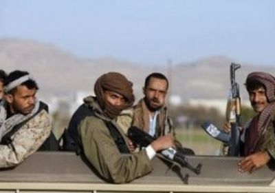 مليشيا الحوثي تفرض التجنيد الإجباري بمناطق نفوذها