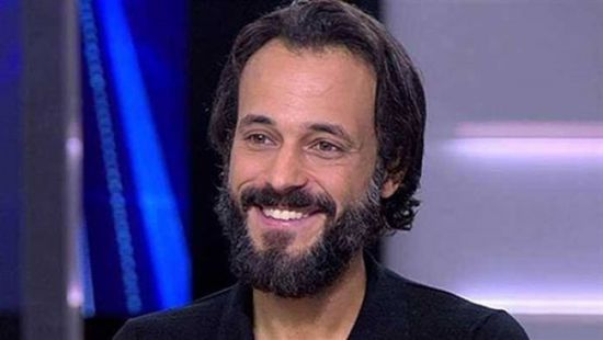 يوسف الشريف يوجه تحية لفريق عمل مسلسل "الاختيار"