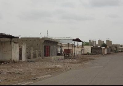 قصف مدفعي حوثي على مدينة حيس