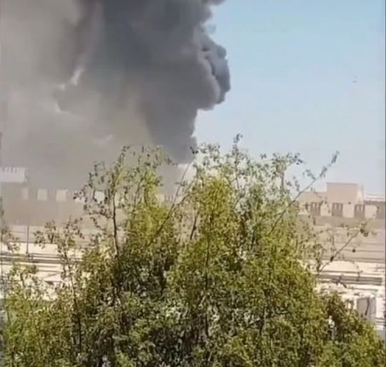 شاهد..تصاعد أدخنة من مبنى القيادة العامة للجيش القطري