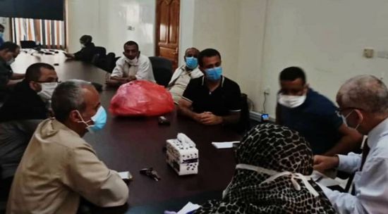 تجار السيلة يتعهدون بدعم الأطقم الطبية في عدن